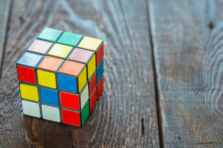 Принцип работы кубика рубика